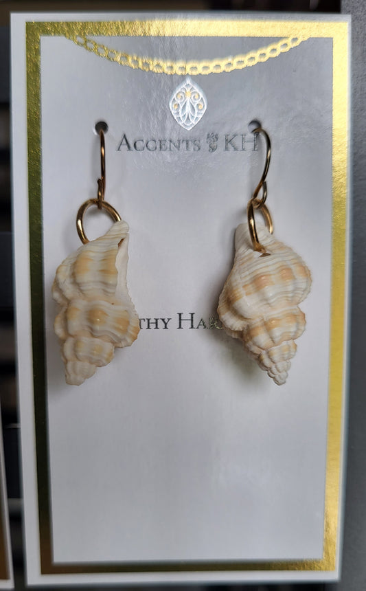 Beachcomber 16, Shell, Stainless Steel Earwire Earrings